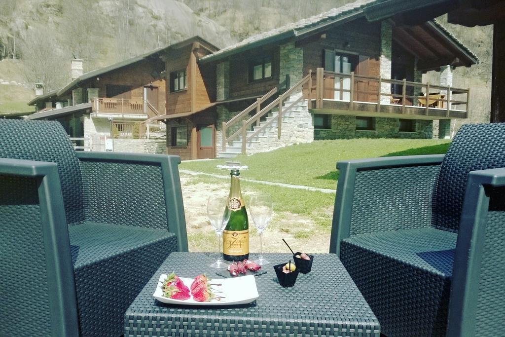 Il Maiolandro Bed & Breakfast Noasca Exterior photo